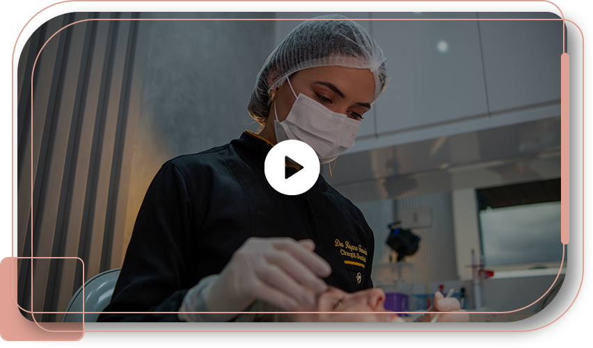 Abrir vídeo institucional